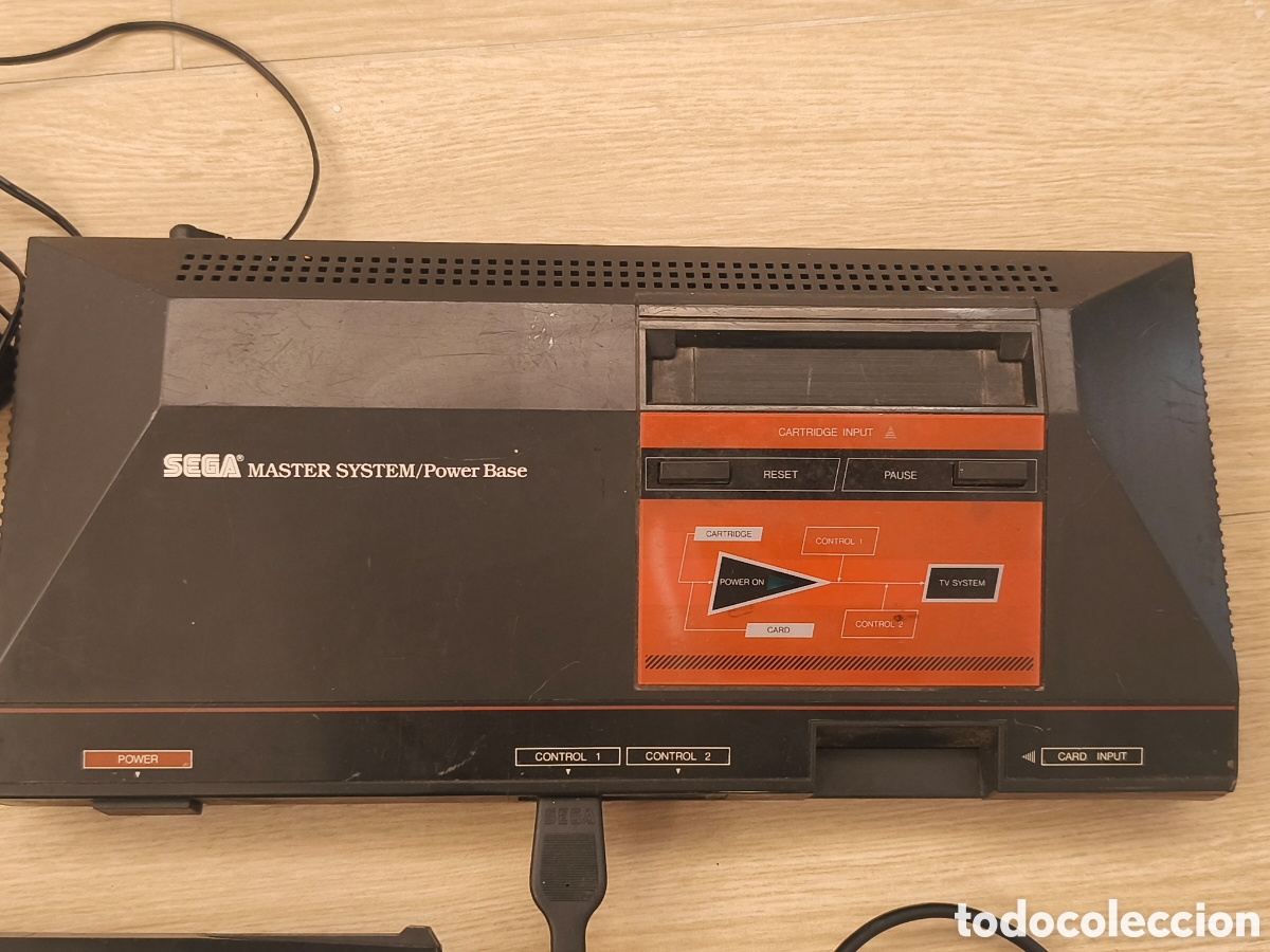 Videojuegos y consolas: Sega Masters system, consola y pistola - Foto 2