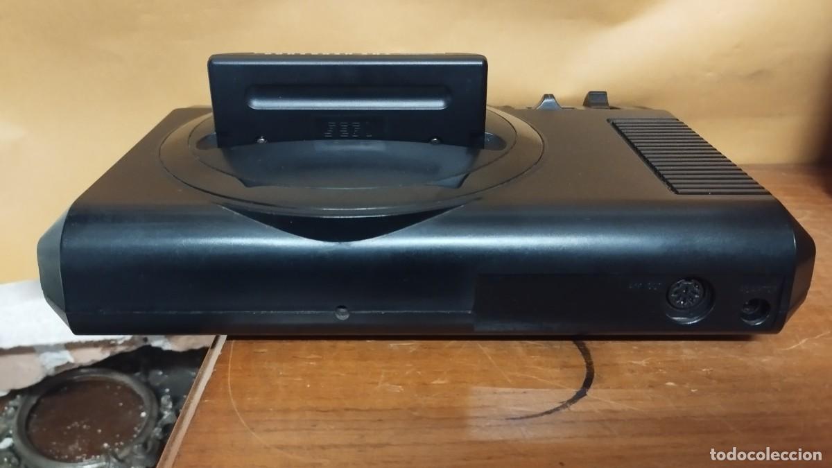 Videojuegos y consolas: Consola Sega Mega Drive + Sonic - Sin cables - Foto 3