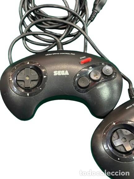 Videojuegos y consolas: Consola Sega Mega Drive 16-Bit con mandos - Foto 6