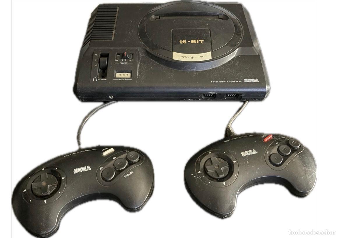 Videojuegos y consolas: Mega Drive 16 Bit + Dos Mandos - Foto 1