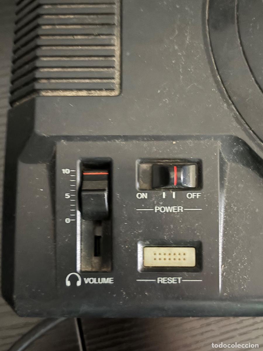 Videojuegos y consolas: Mega Drive 16 Bit + Dos Mandos - Foto 4