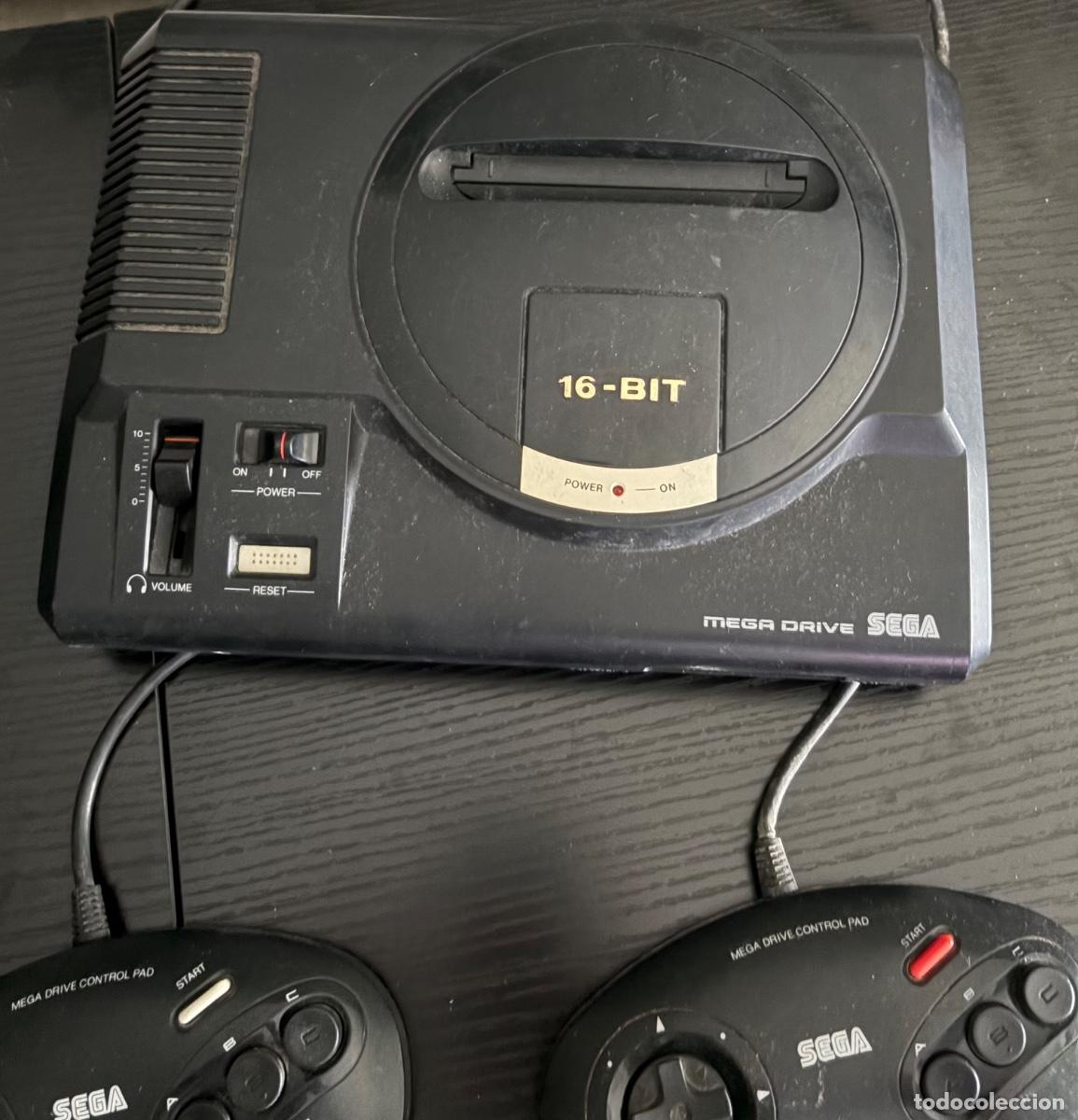 Videojuegos y consolas: Mega Drive 16 Bit + Dos Mandos - Foto 6