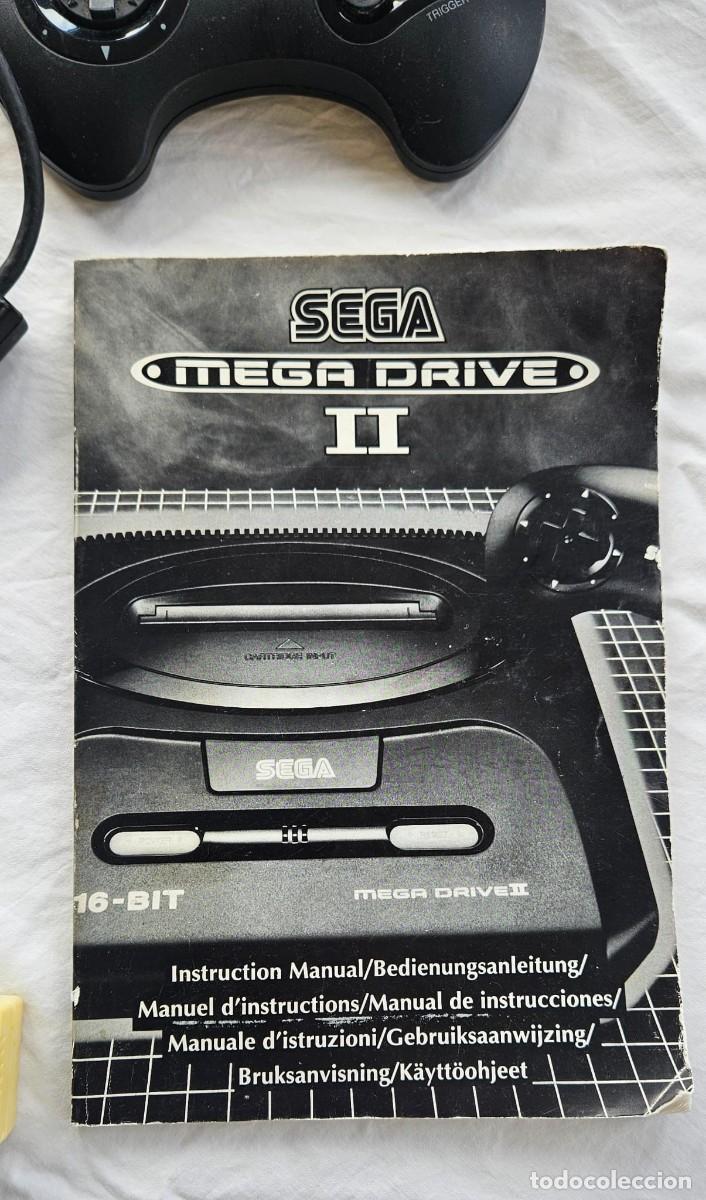 Videojuegos y consolas: Consola SEGA Mega Drive II con dos mandos - Foto 3
