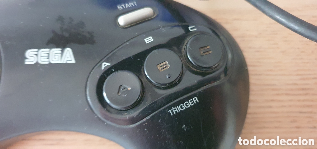Videojuegos y consolas: Mando Sega Mega Drive - Foto 3