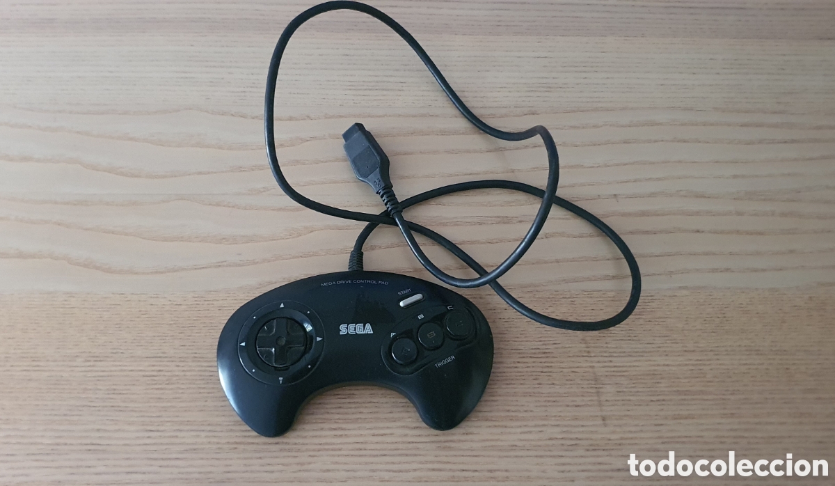 Videojuegos y Consolas: Mando Sega Mega Drive