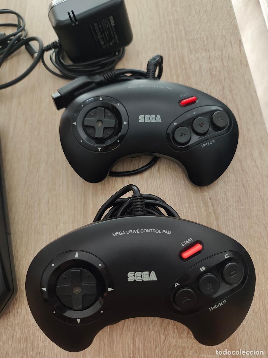 Videojuegos y consolas: Sega Mega Drive 2 + 2 Mandos + Cables - Foto 4