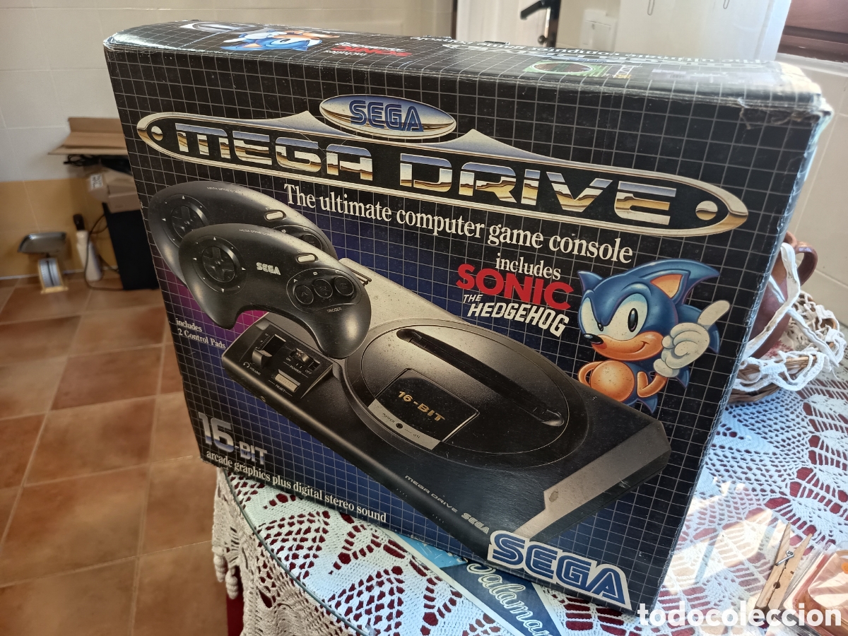 Videojuegos y consolas: Sega mega drive con Caja