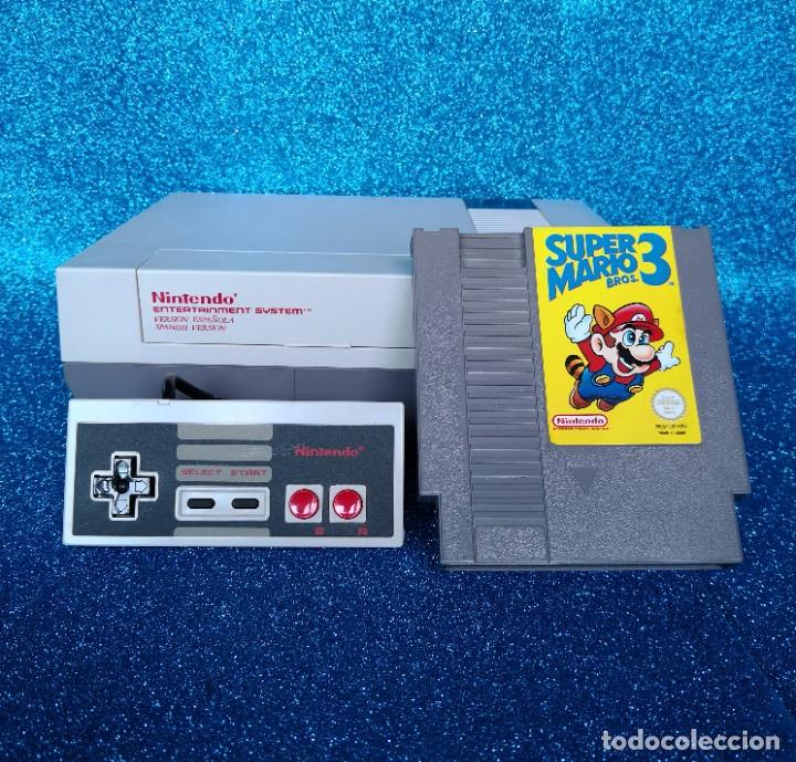Videojuegos y consolas: Consola Nintendo NES + Super Mario 3 - Foto 2