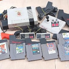 Jeux Vidéo et Consoles: LOTAZO ANTIGUA NINTENDO NES+ACCESORIOS+JUEGOS NES,CONSOLA NESE-001 VIDEOJUEGOS. Lote 359959825