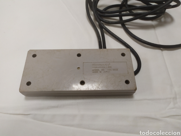 Videojuegos y consolas: Mando NES incompleto - Foto 2