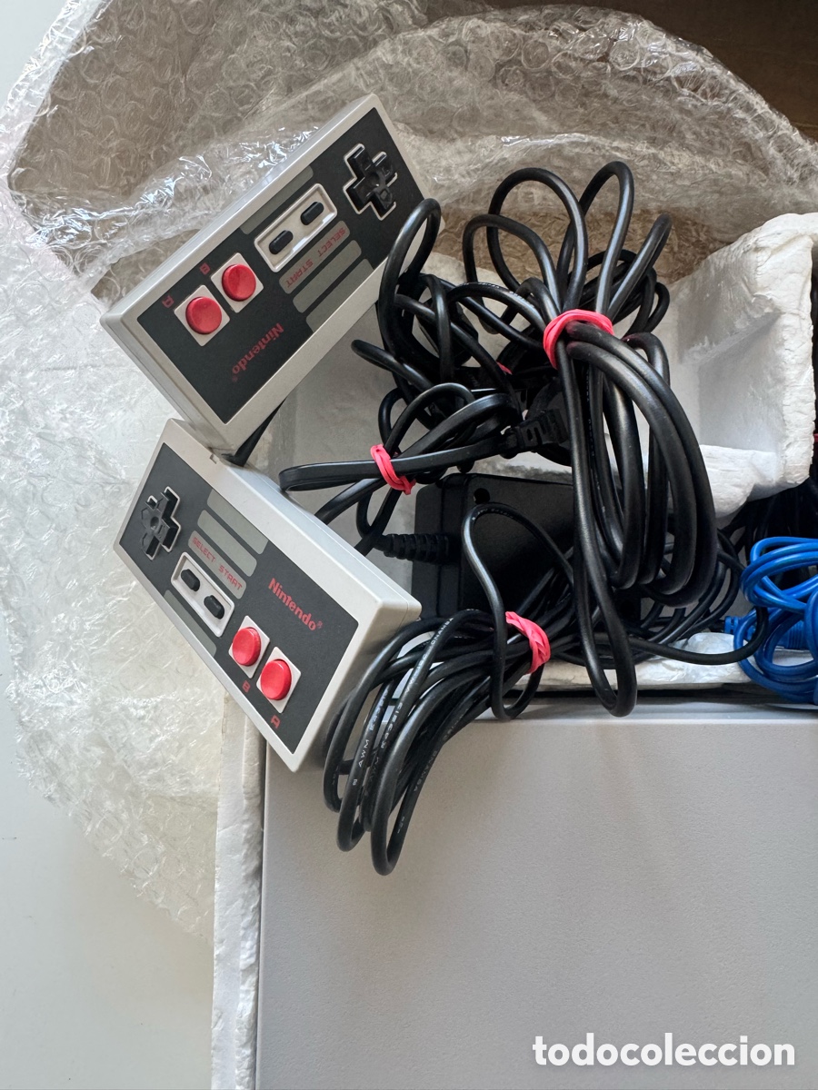 Videojuegos y consolas: Consola Nintendo Nes en caja - Foto 5