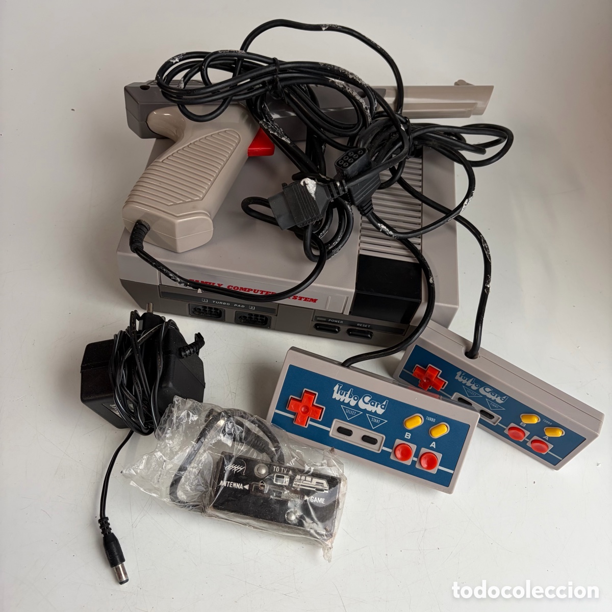 Videojuegos y Consolas: Consola clonica NES Family computer system turbo card pistola antena