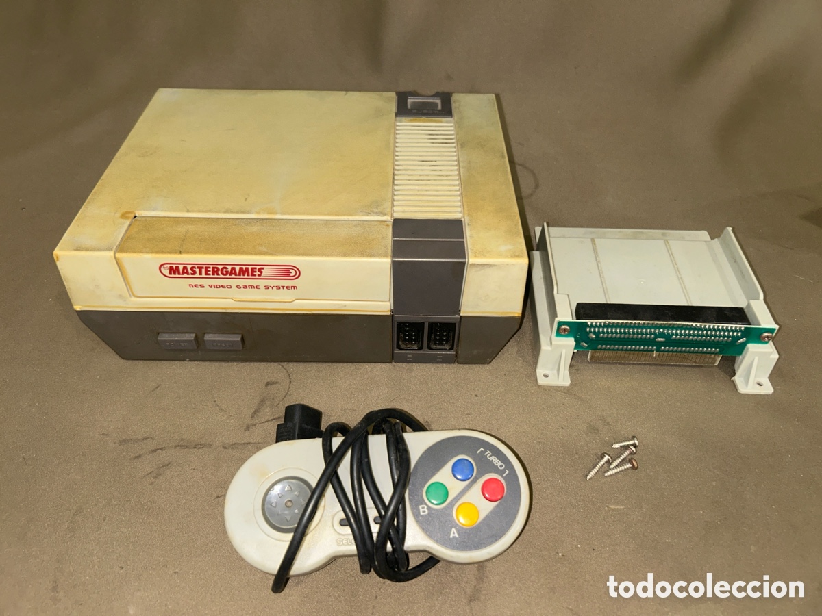 Videojuegos y consolas: CONSOLA NINTENDO NES + MANDO + ADAPTADOR DE TARJETA *PARA REPARAR O PIEZAS* *VER FOTOS*