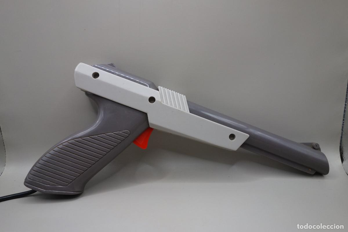Videojuegos y consolas: PISTOLA PARA NINTENDO NES - Foto 2