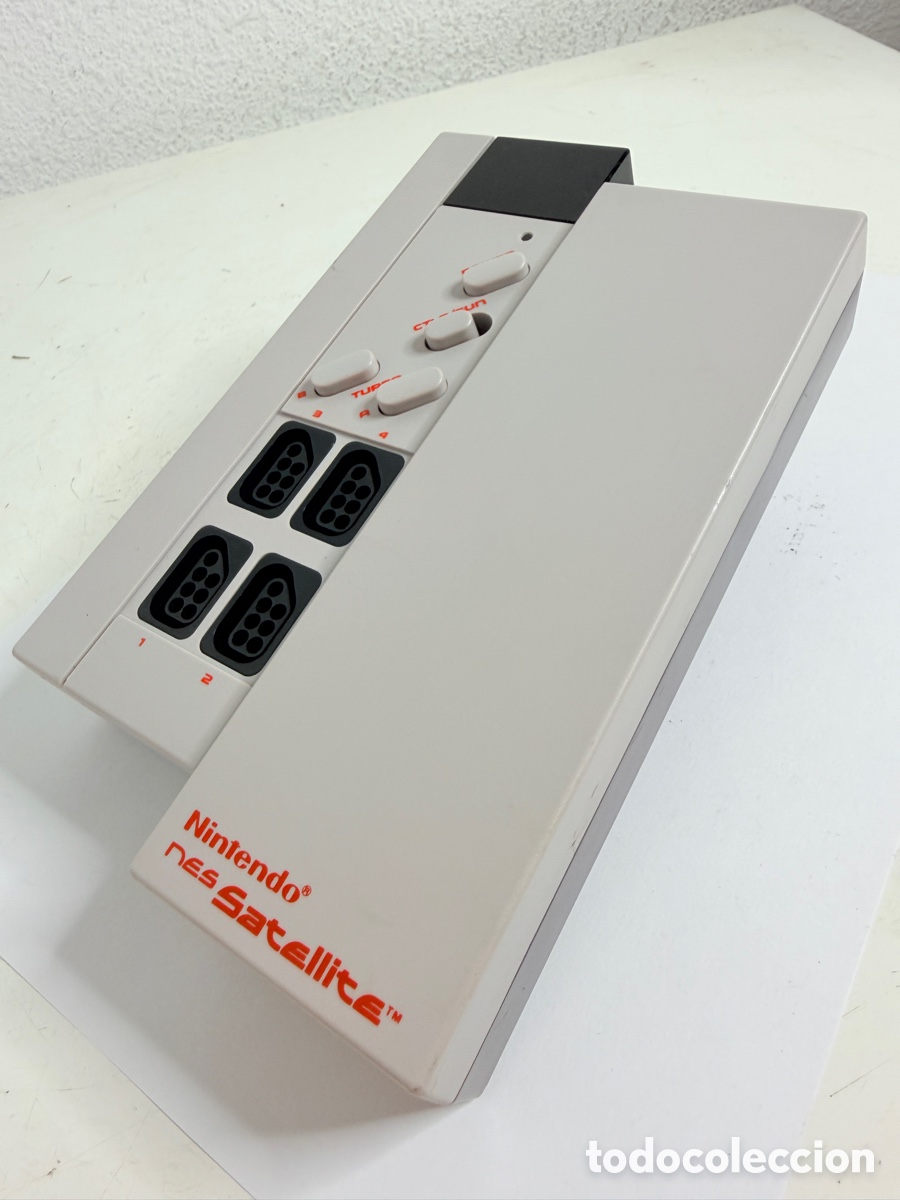 Videojuegos y consolas: Nintendo NES Satellite (modelo NES-032) - Foto 6