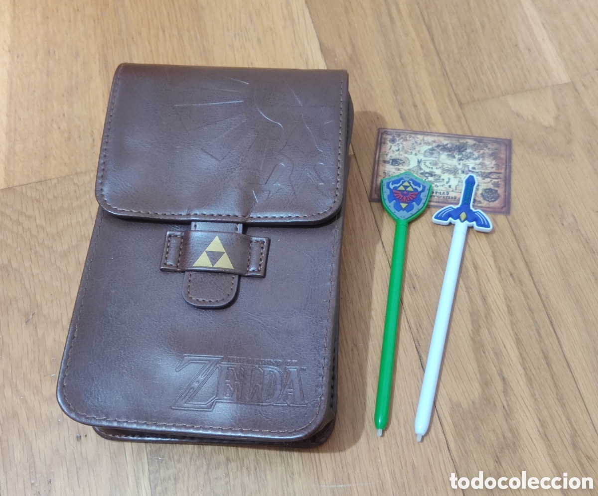 Videojuegos y Consolas: Funda The Legend of Zelda Nintendo 3DS Cuero Piel Sint&eacute;tica Marr&oacute;n