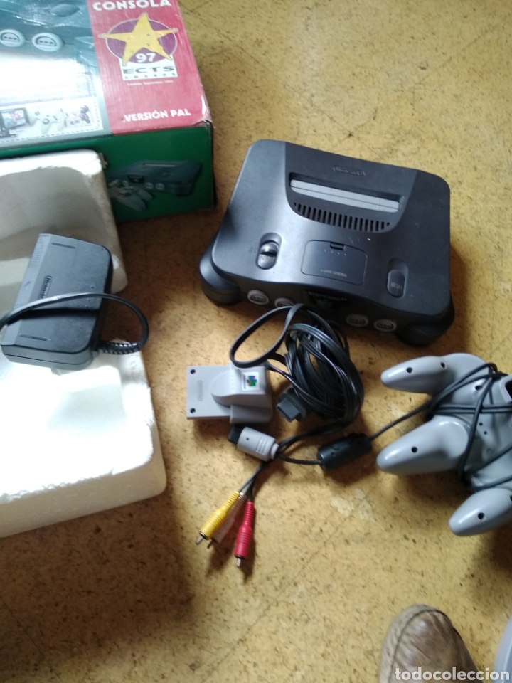 Videojuegos y consolas: Consola Nintendo 64 - Foto 2