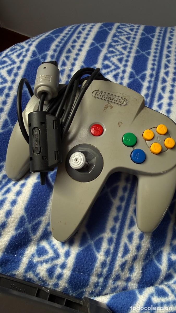 Videojuegos y consolas: Nintendo 64 + 2 comandos - Foto 3