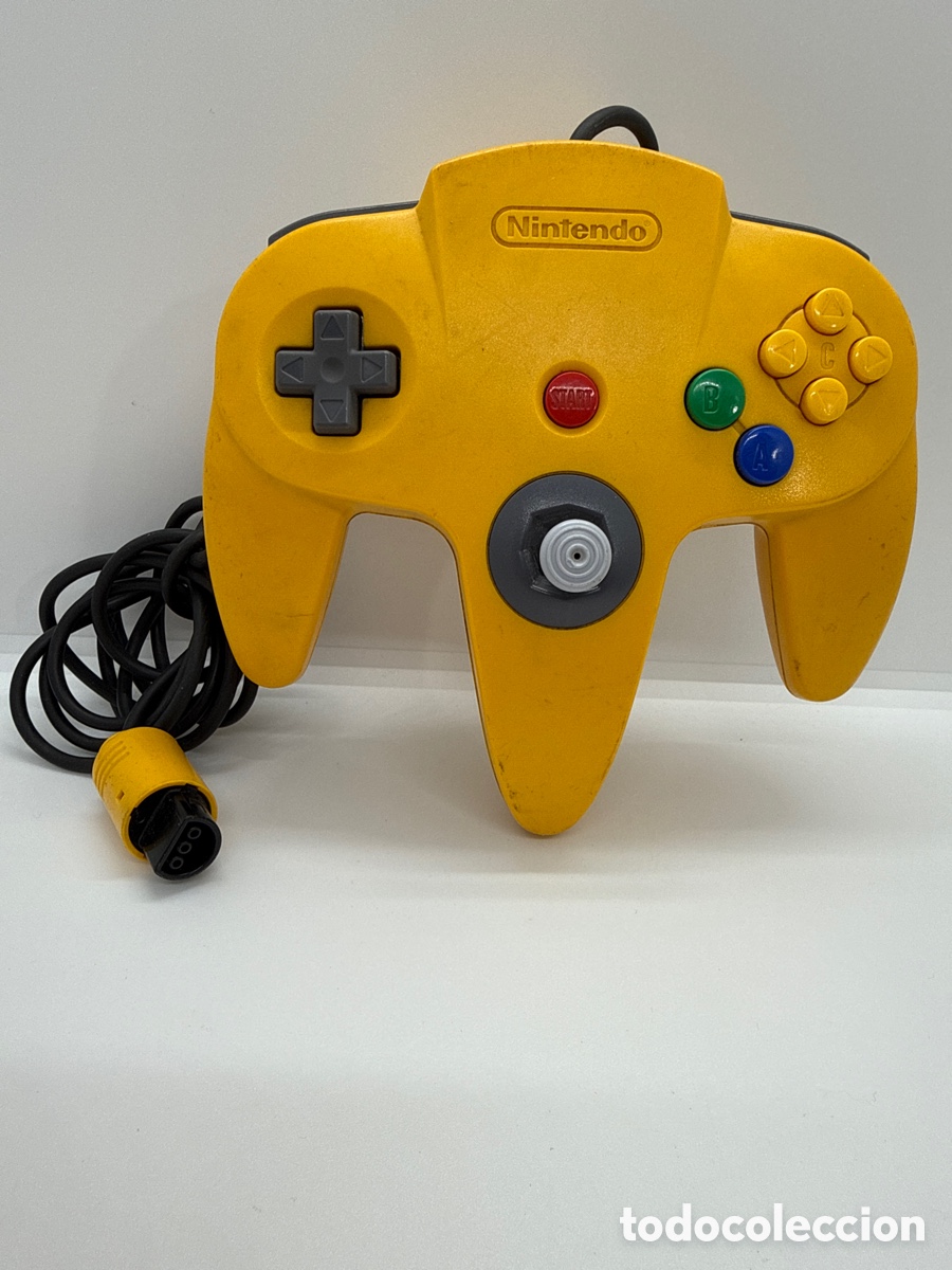 Videojuegos y consolas: Mando de Nintendo 64 - Foto 1