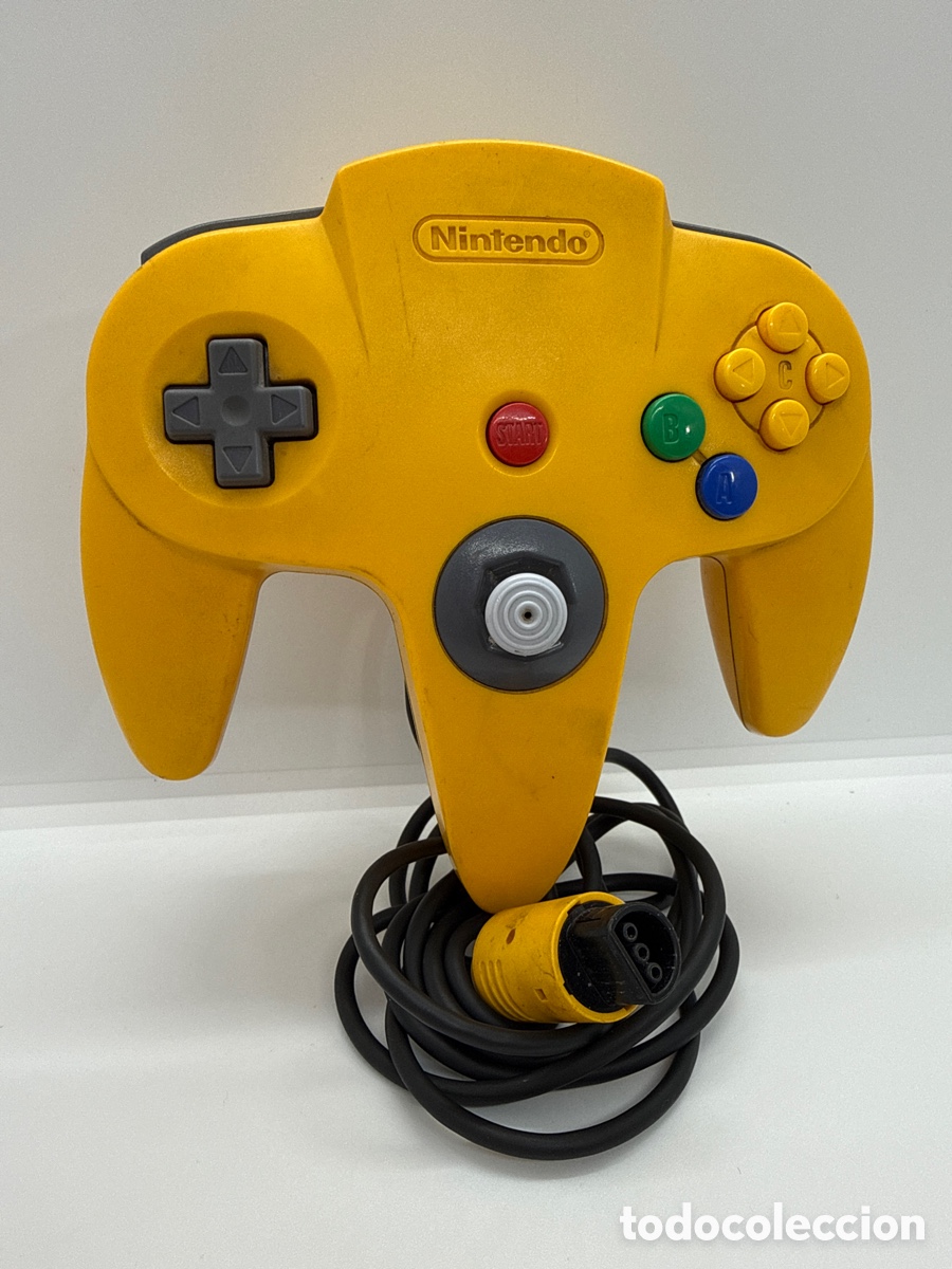 Videojuegos y consolas: Mando Nintendo 64 antiguo - Foto 2