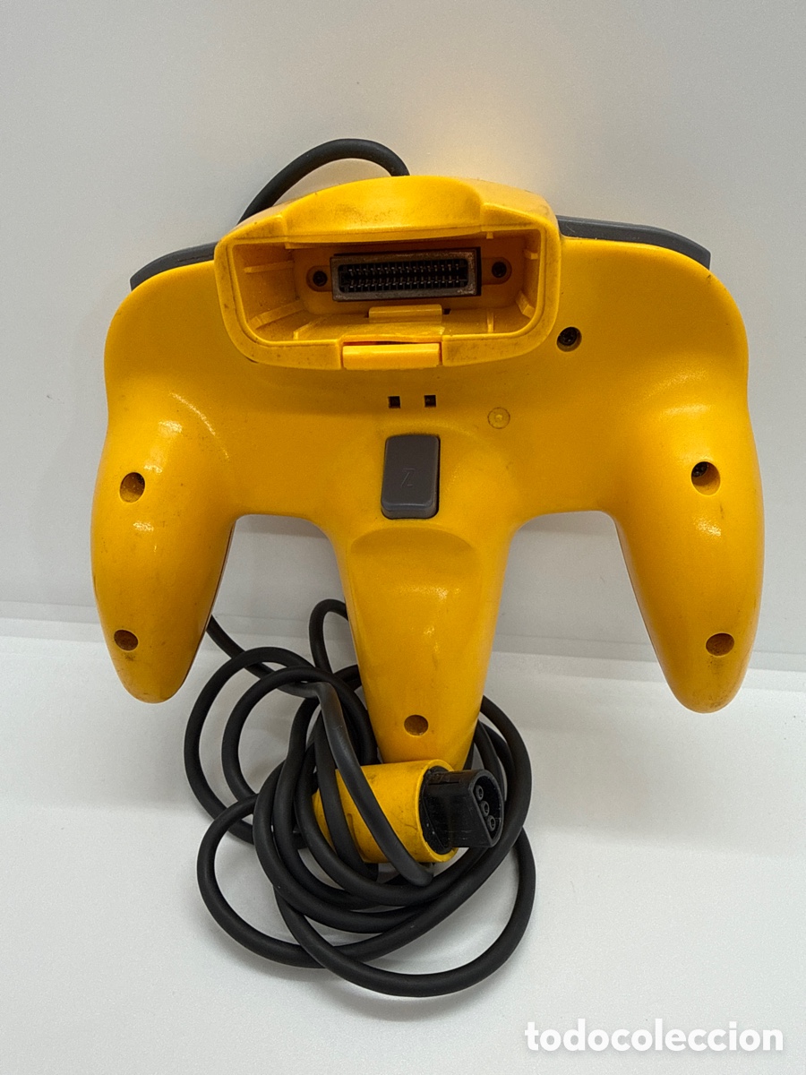 Videojuegos y consolas: Mando Nintendo 64 antiguo - Foto 3