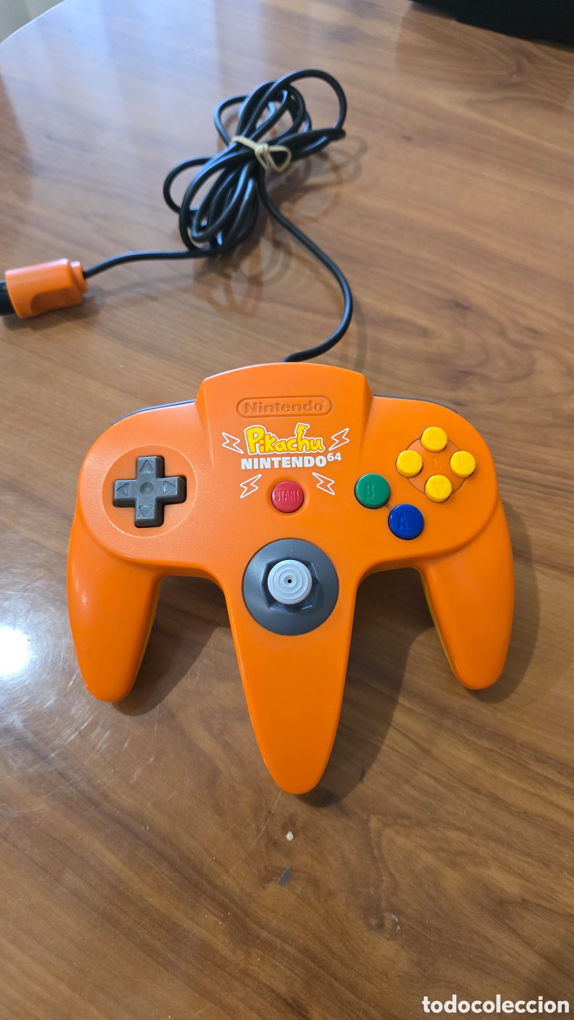 Videojuegos y Consolas: Mando Oficial Nintendo 64 Pikachu Naranja - Joystick perfecto