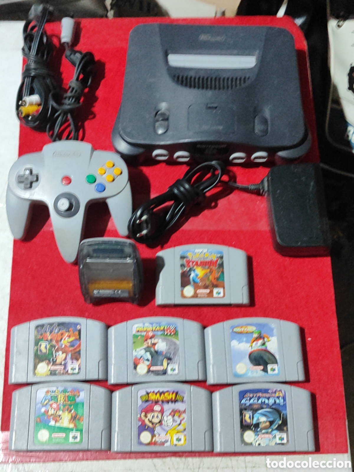 Videojuegos y consolas: Consola Nintendo 64 completa funcionando y 7 juegos Pok&eacute;mon Mario Banjo