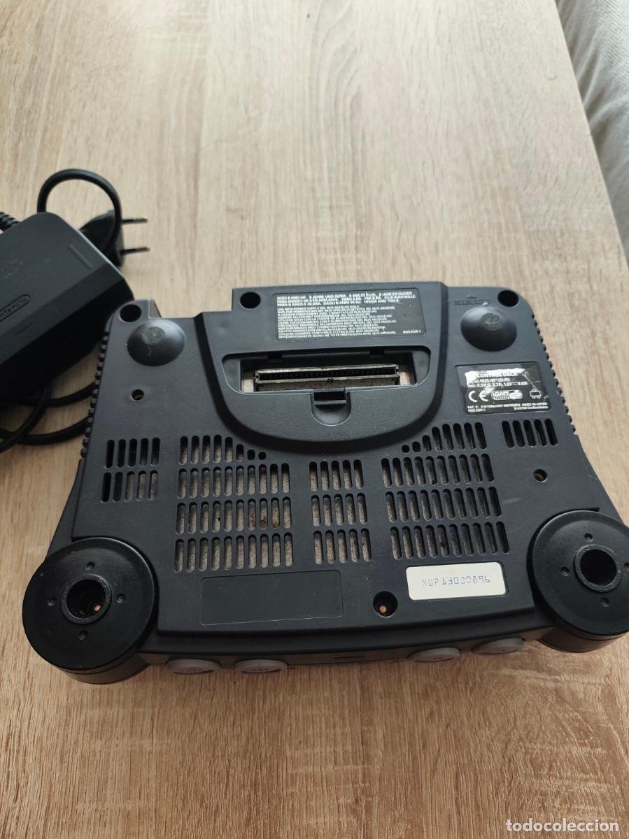 Videojuegos y consolas: Consola Nintendo 64 Negra - Foto 4