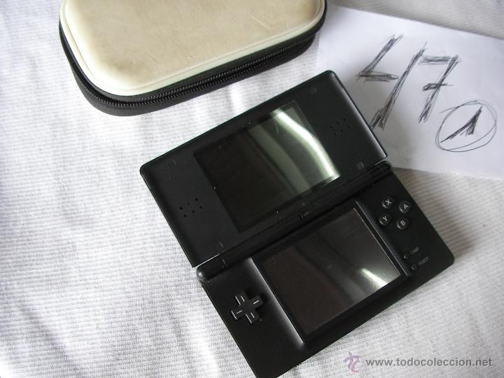 Videojuegos y consolas: CONSOLA NINTENDO DS CON ESTUCHE - Foto 1