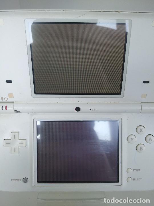 Videojuegos y consolas: Nintendo DSi blanca ds - Foto 3