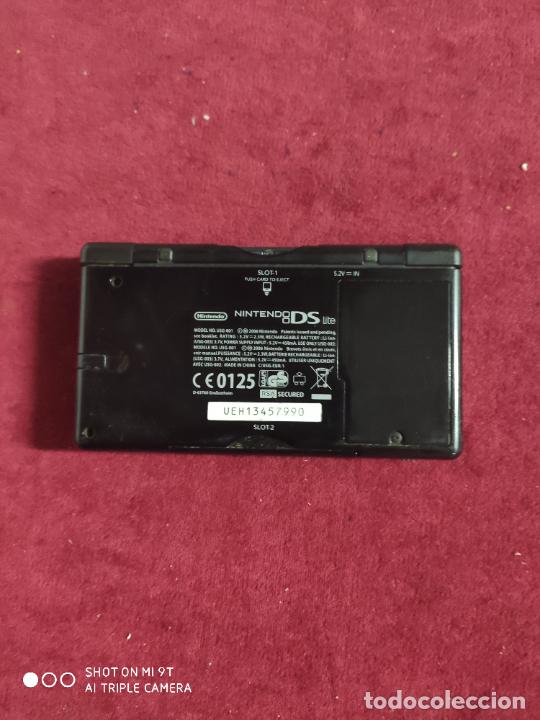Videojuegos y consolas: NINTENDO DS LITE NEGRA NO FUNCIONA - Foto 2