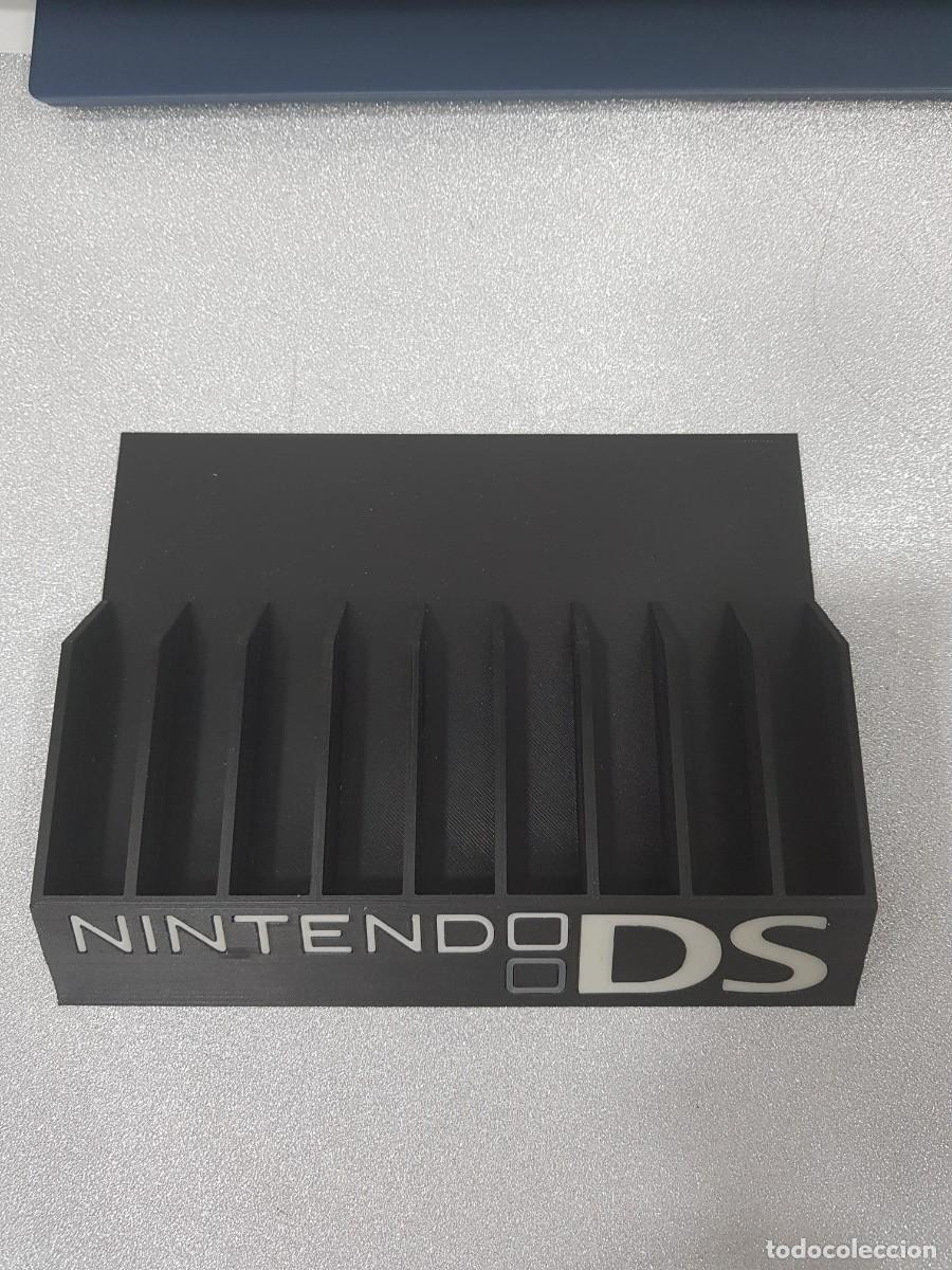 Videojuegos y consolas: EXPOSITOR PARA JUEGOS DE DS - Foto 1
