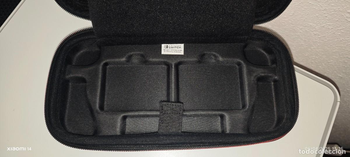 Videojuegos y consolas: Funda de Nintendo Switch de Super Mario Odyssey - Foto 5