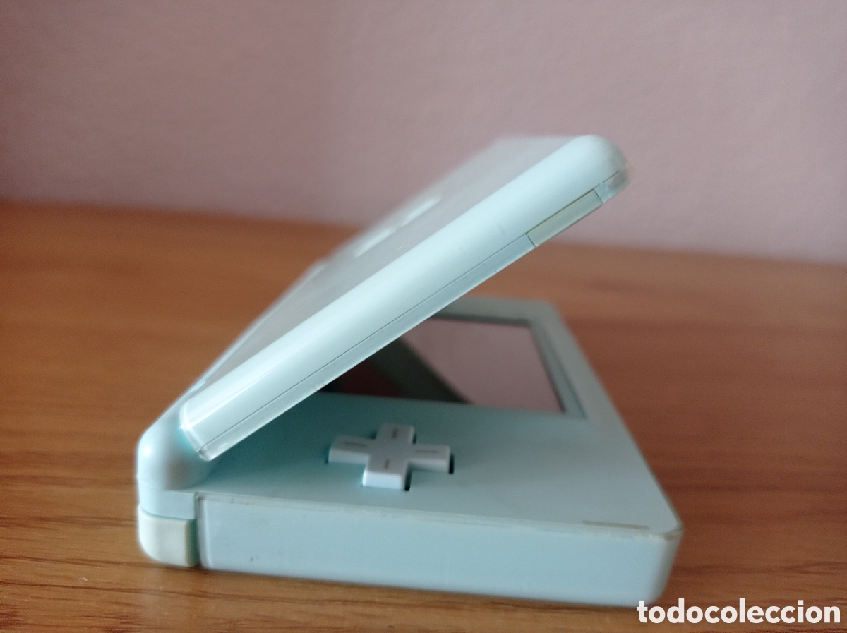 Videojuegos y consolas: Consola Nintendo DS con juego - Foto 4