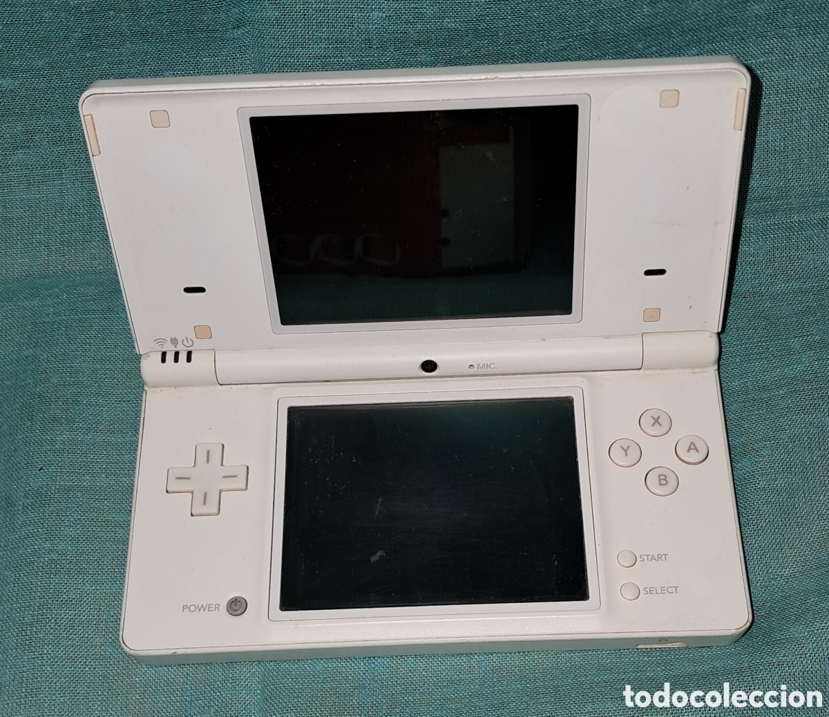 Videojuegos y consolas: CONSOLA NINTENDO DSI BLANCA - Foto 1