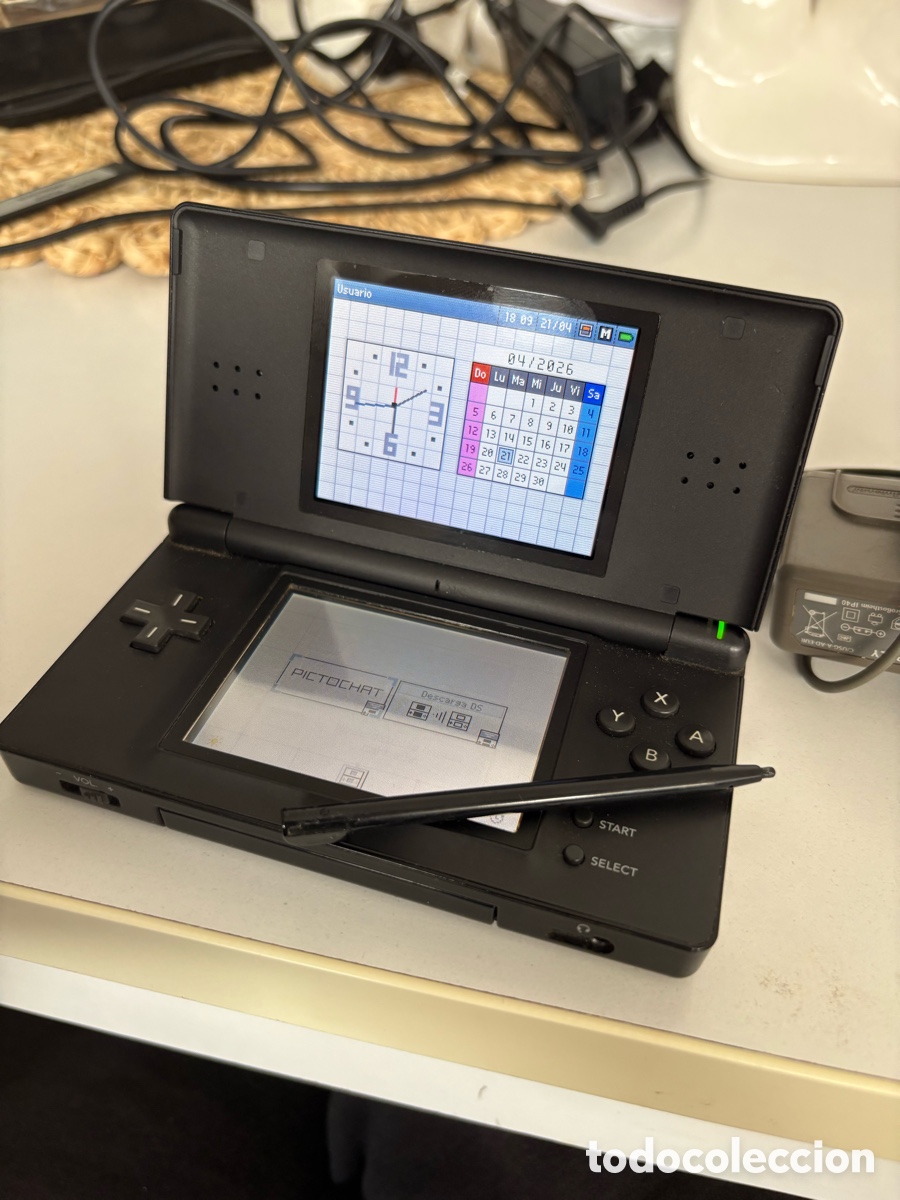 Videojuegos y Consolas: Nintendo ds Lite Negra Completa.