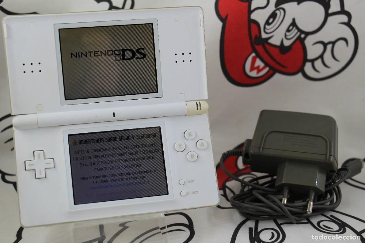 Videojuegos y Consolas: CONSOLA NINTENDO DS NDS LITE BLANCA CON CARGADOR FUNCIONANDO