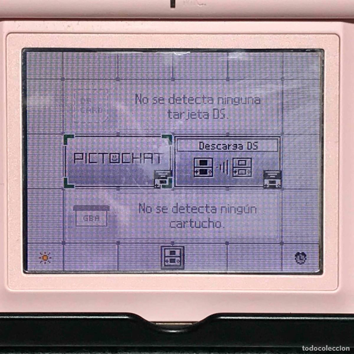 Videojuegos y consolas: CONSOLA NINTENDO DS LITE ROSA+AC - Foto 2