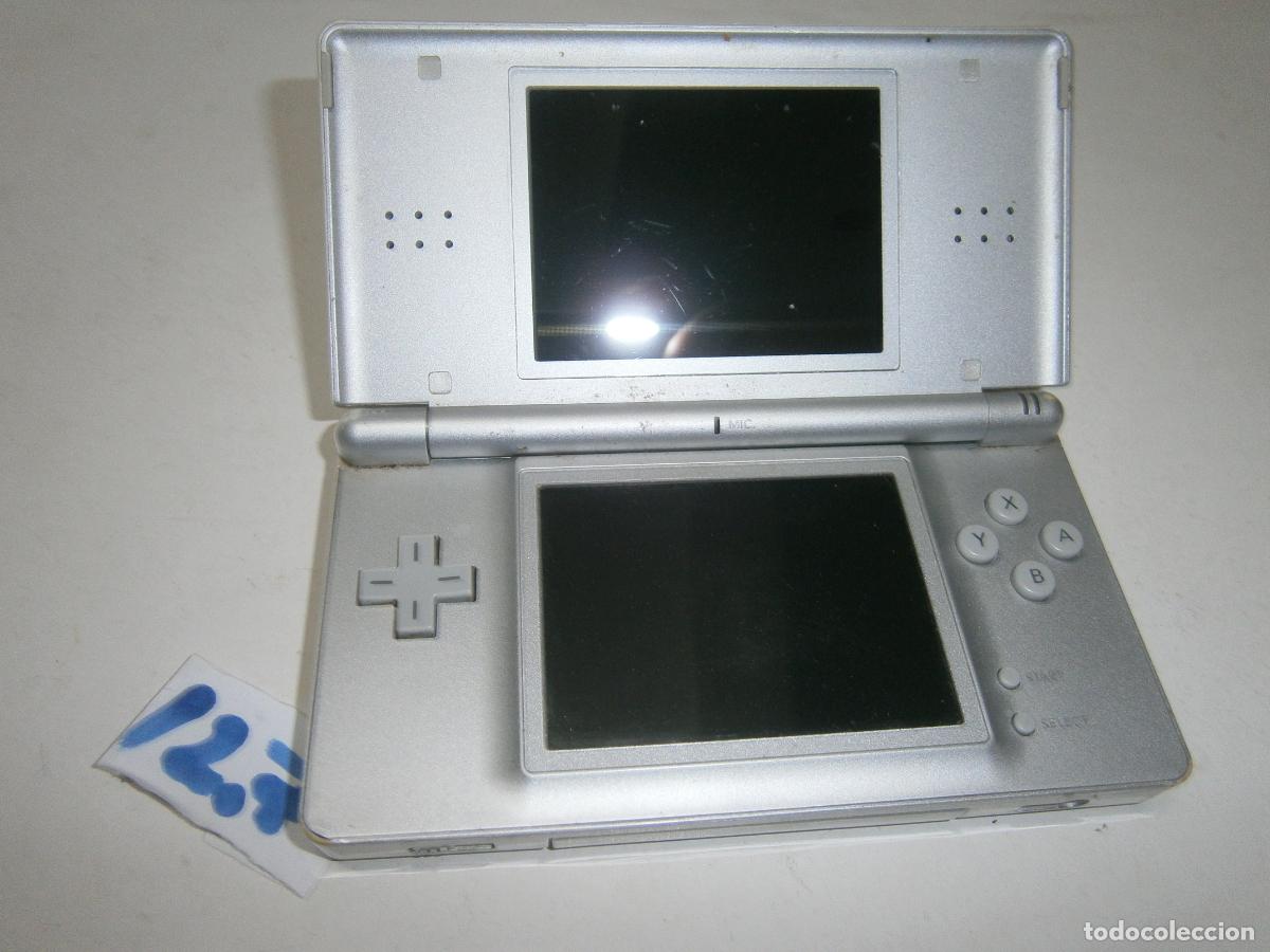Videojuegos y consolas: CONSOLA PORTATIL NINTENDO DS LITE PLATEADA