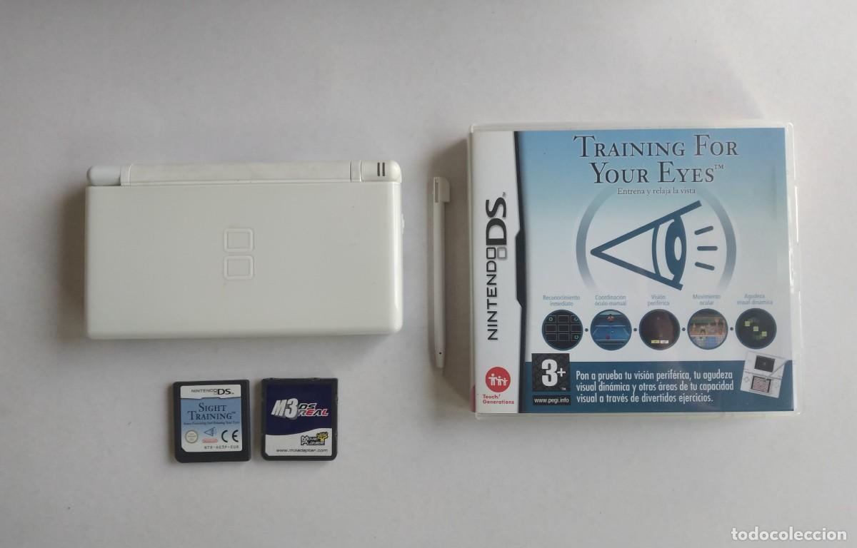 Videojuegos y consolas: Pack Nintendo DS + cargador original + dos juegos