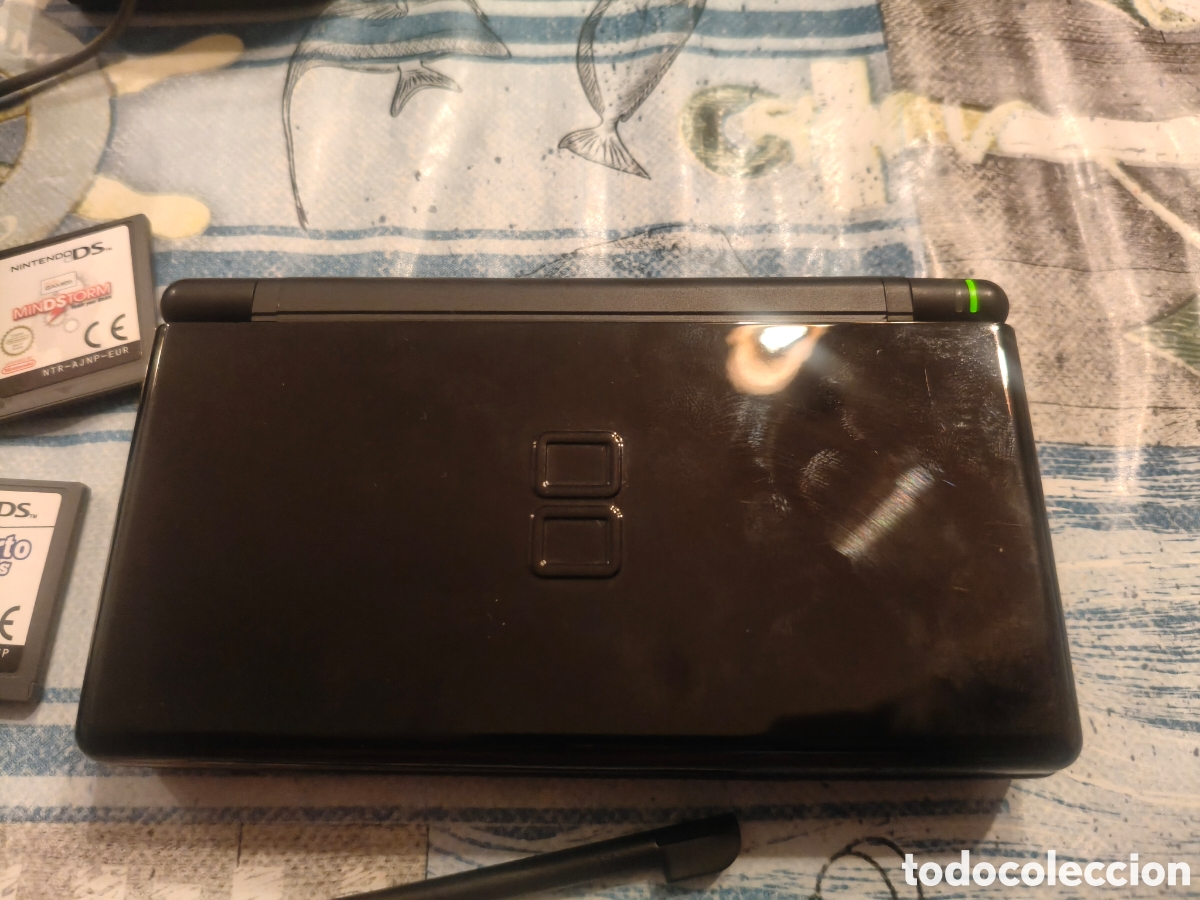 Videojuegos y consolas: Consola Nintendo DS lite negra - Foto 3
