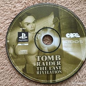 Lot complet Tomb raider PS1 + console + 2 manettes - Jeux vidéo Lot complet Tomb raider PS1 + console + 2 manettes - Jeux vidéo