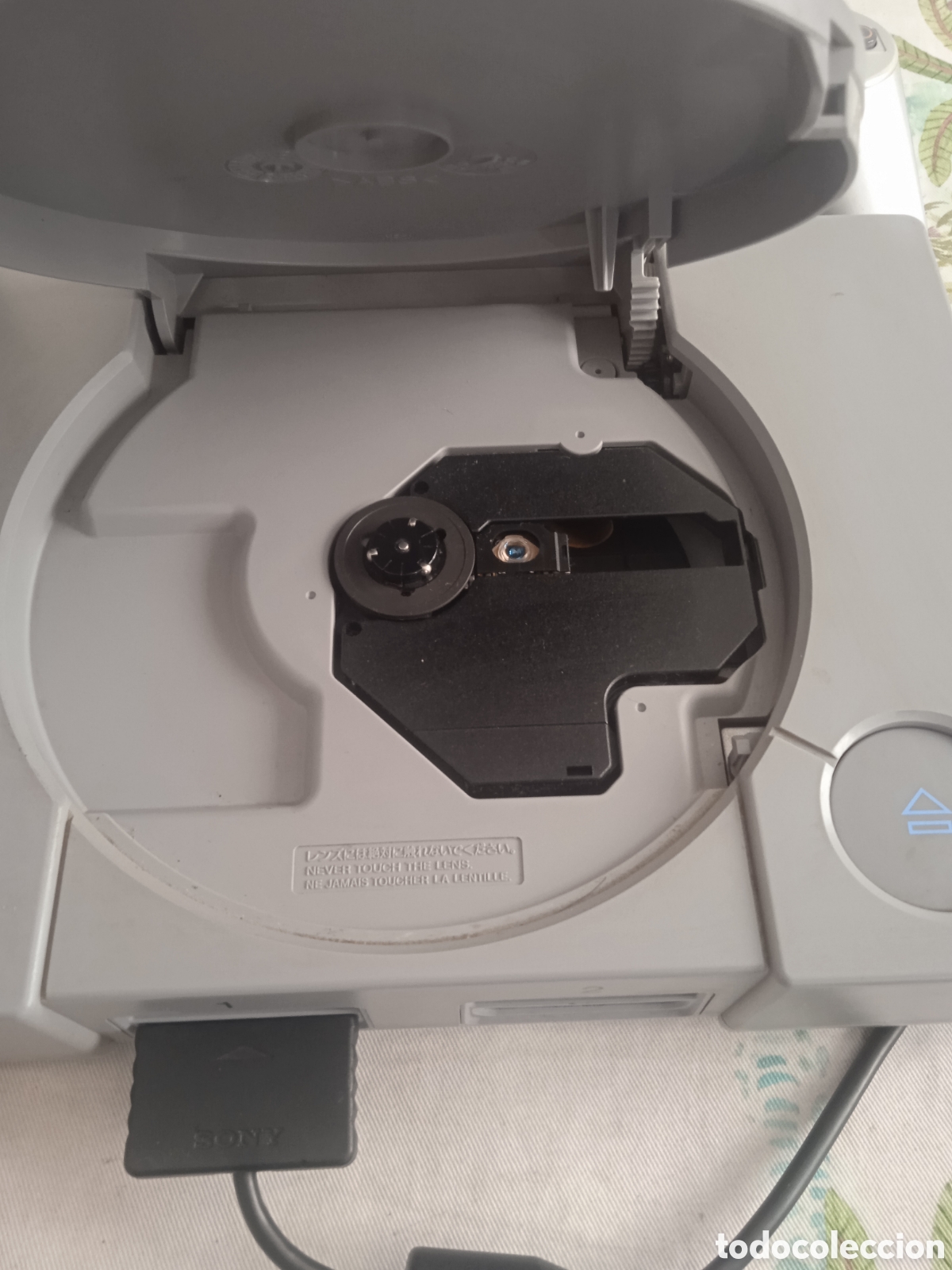 Videojuegos y consolas: Se vende play1 - Foto 3