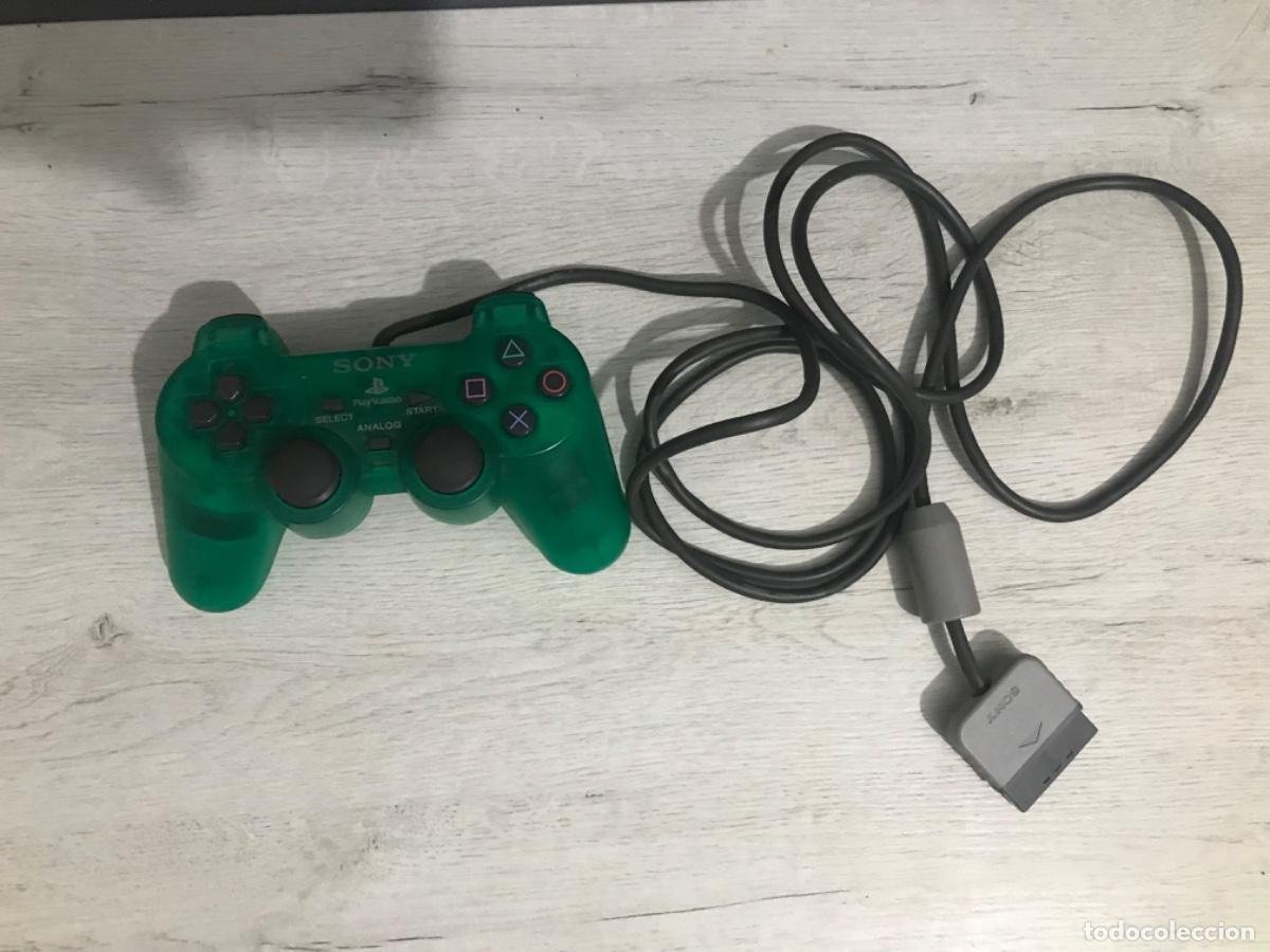 Videojuegos y consolas: Mando PS1 Dual shock verde - Foto 1
