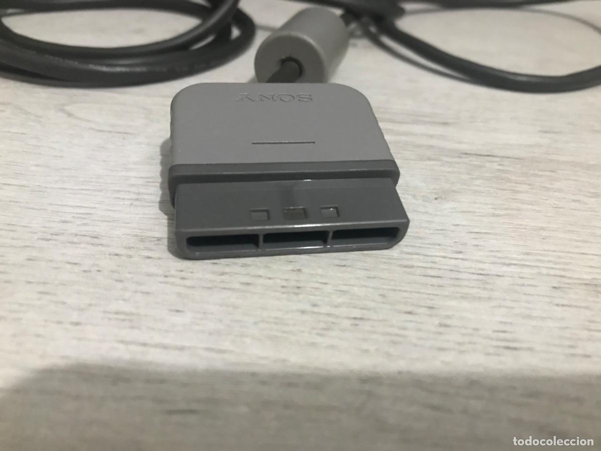 Videojuegos y consolas: Mando PS1 Dual shock verde - Foto 4