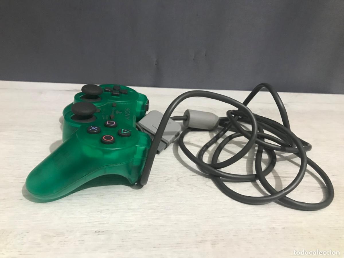 Videojuegos y consolas: Mando PS1 Dual shock verde - Foto 8