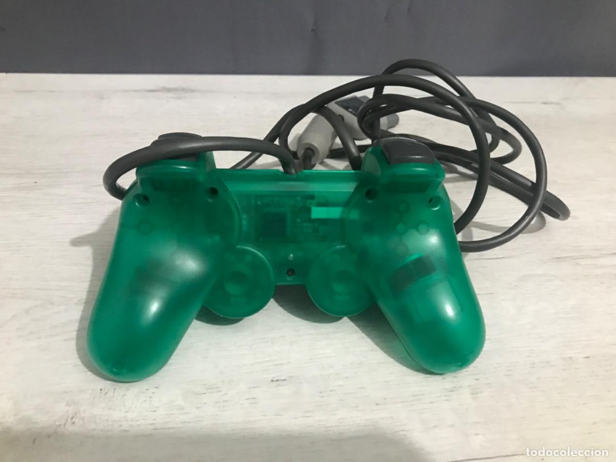 Videojuegos y consolas: Mando PS1 Dual shock verde - Foto 9
