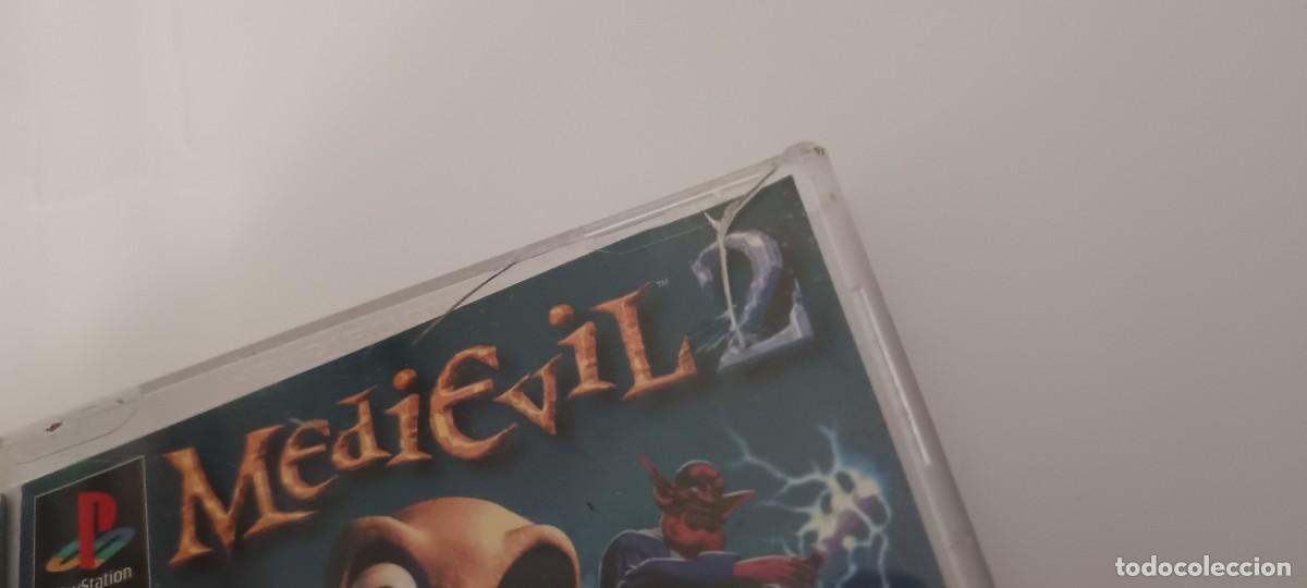 Videojuegos y consolas: Medievil 2 pal Esp PS1 - Foto 2