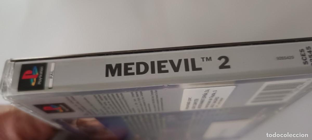 Videojuegos y consolas: Medievil 2 pal Esp PS1 - Foto 6