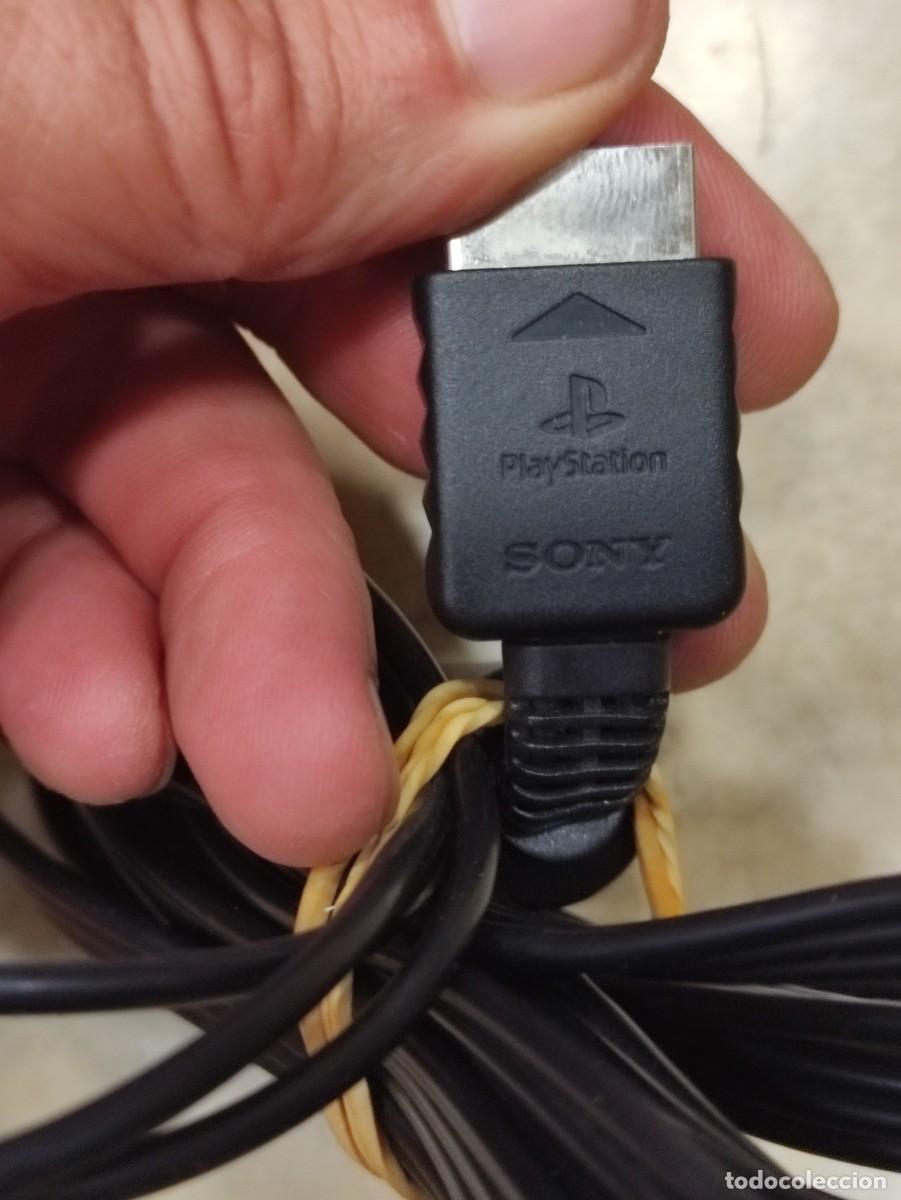 Videojuegos y consolas: Cable TV para PS1 y PS2 - Foto 2